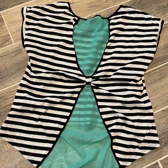 Blouse - Picture 1 of 2